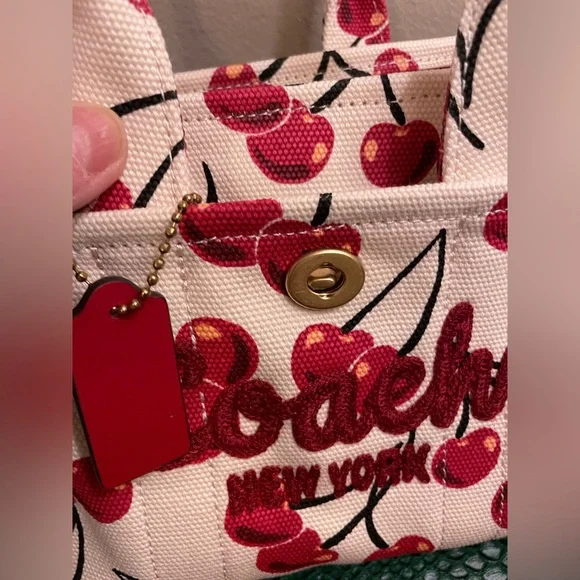 Coach Cargo Cherry Print Canvas Tote Bag NWT - Picture 5 of 13